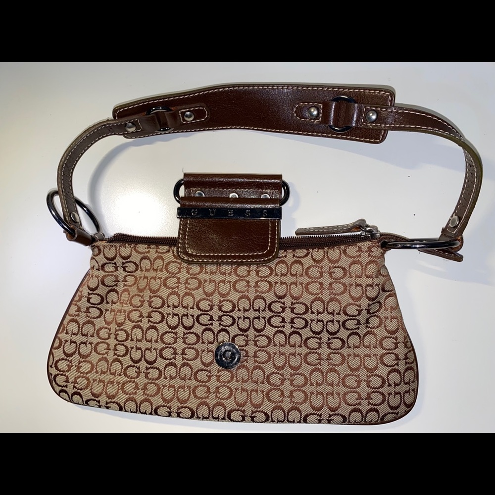Vintage guess bag with satin interior